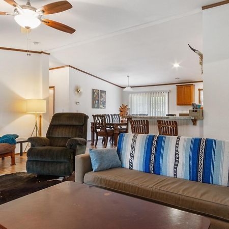 מלון Tarpley Hondo Creek Hideaway מראה חיצוני תמונה