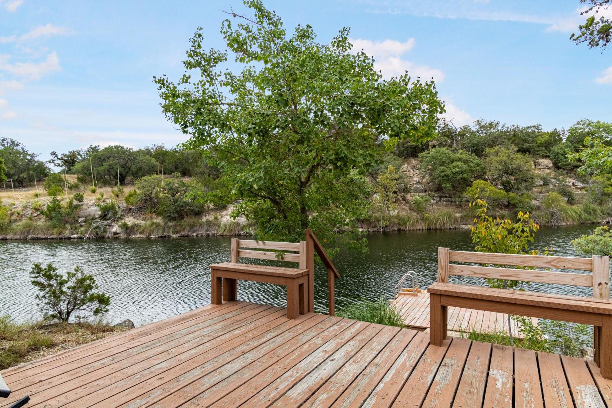 מלון Tarpley Hondo Creek Hideaway מראה חיצוני תמונה
